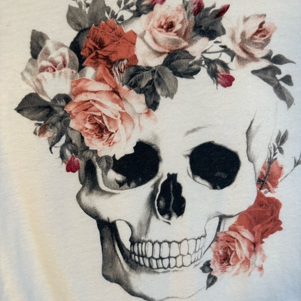 Freeze Womens Size L T-Shirt Skull Roses Novelty Print Halloween Short Sleeve - Picture 3 of 5